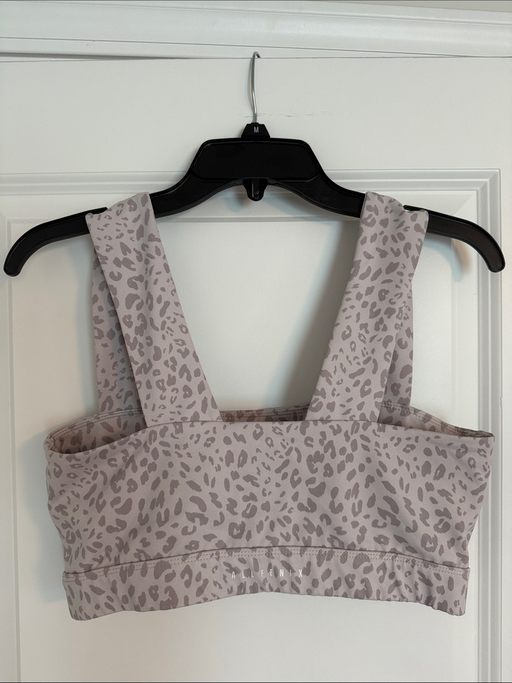 Allfenix Leopard Print Sports Bra